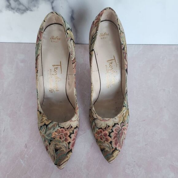 Troylings women's '90s vintage size 8 floral tapestry pointed toe high heels pum - Picture 3 of 6
